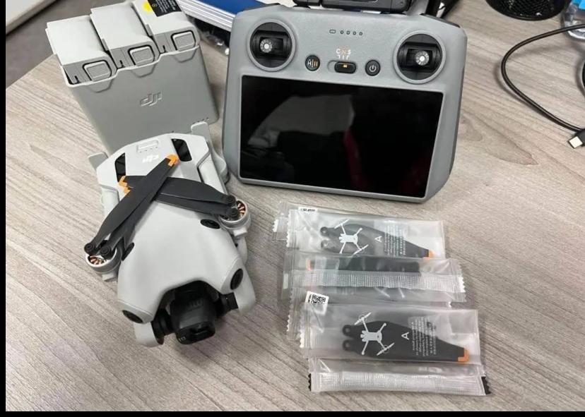 DRONE DJI MINI 3